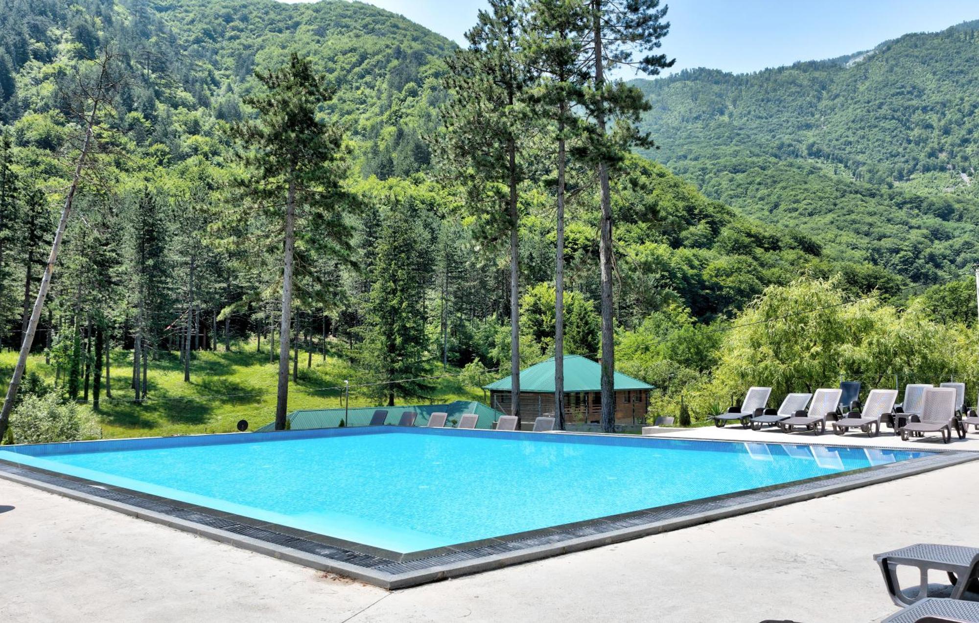 Vila Sunce Village Resort Konjic Exterior foto