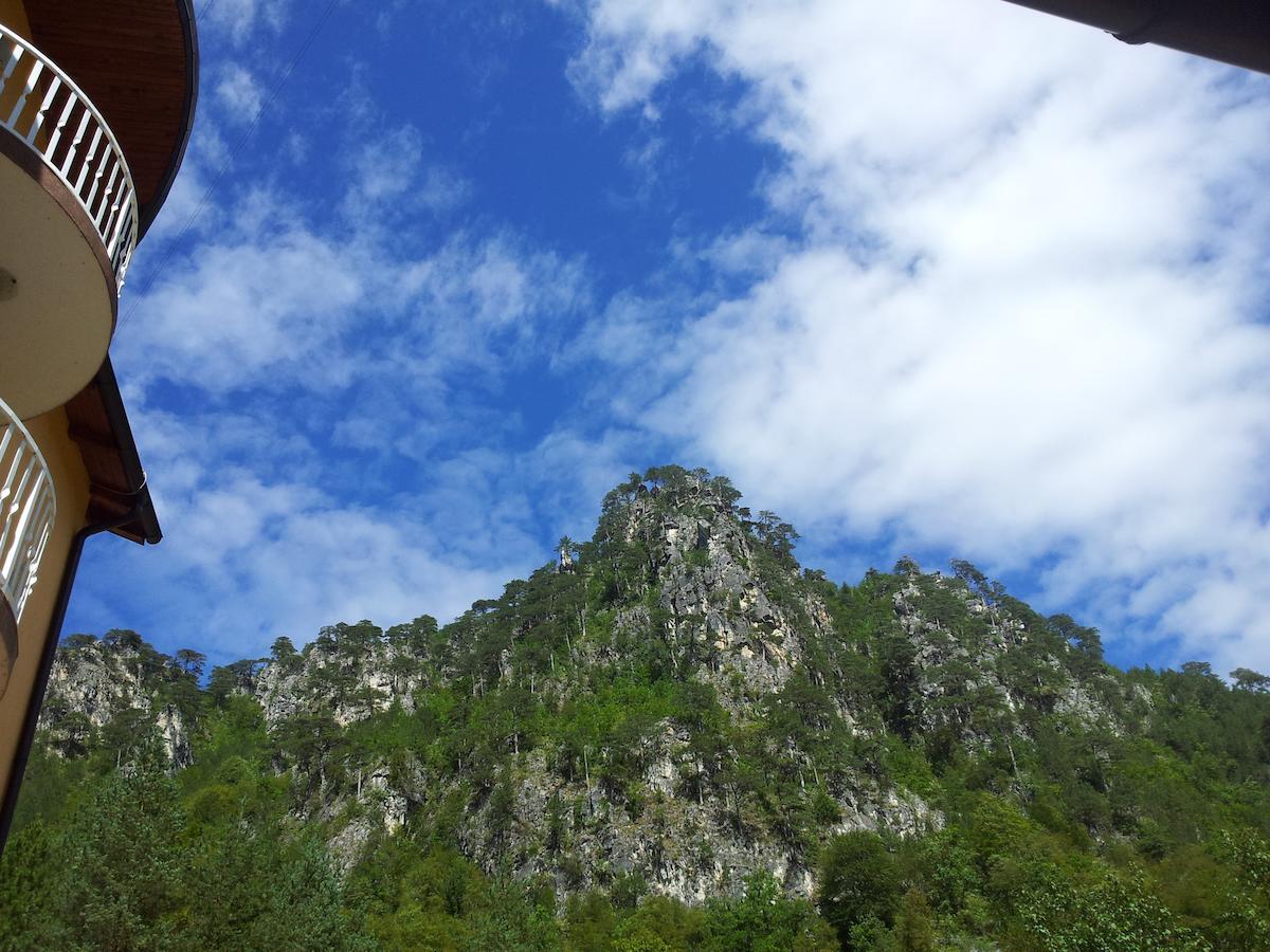Vila Sunce Village Resort Konjic Exterior foto
